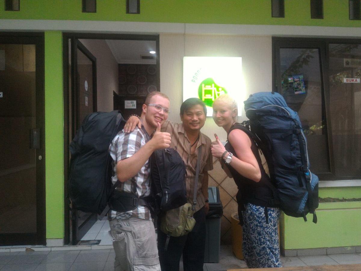 Pondok Backpacker Malang Exterior photo