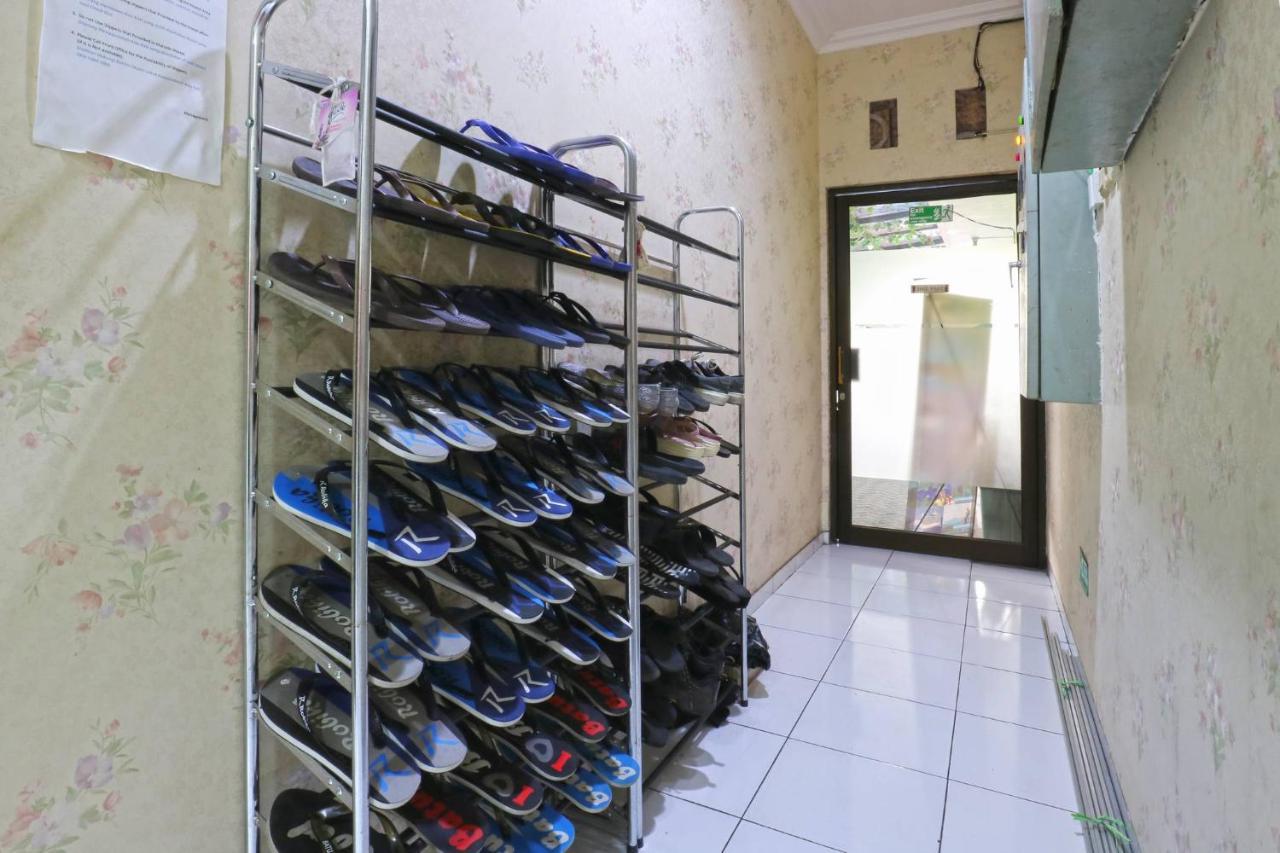 Pondok Backpacker Malang Exterior photo